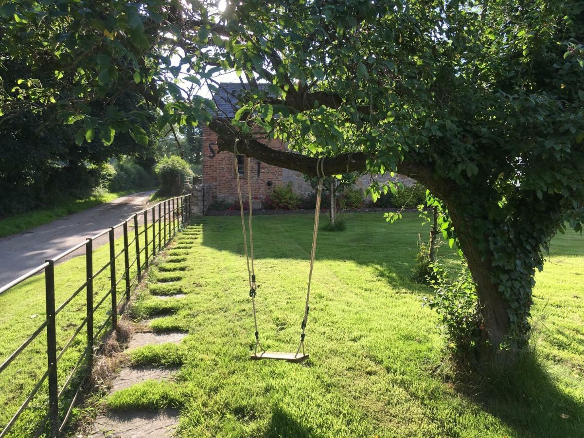 Maesbury Riverside Oswestry Luaran gambar